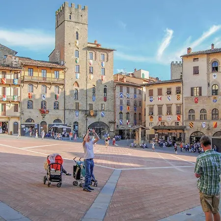 Pet Friendly In Terranuova Bni Ar * Piantravigne