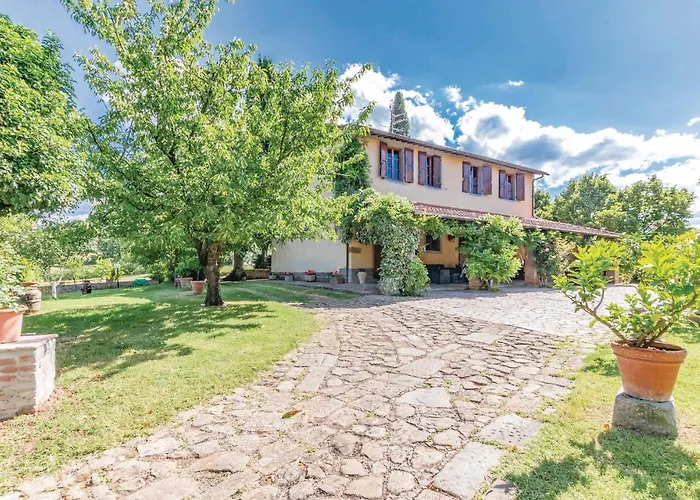 Pet Friendly In Terranuova Bni Ar * Piantravigne